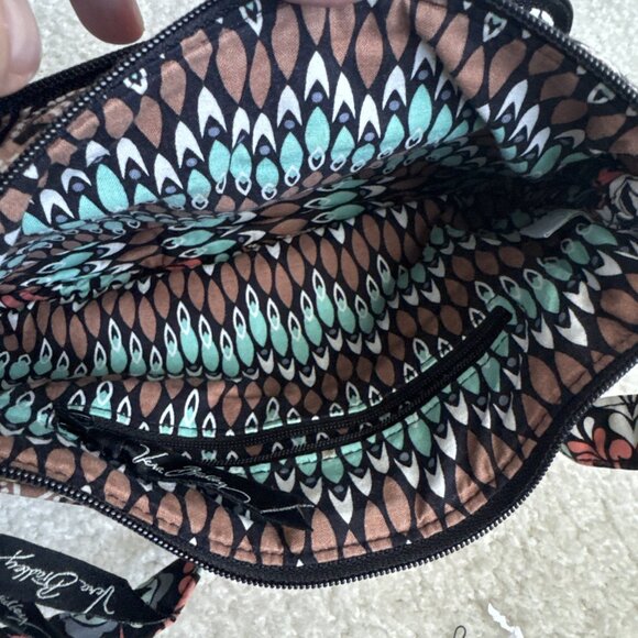 Vera Bradley Crossbody Bag Quilted Boho Paisley Patchwork W/ Make-up Bag - Picture 5 of 9